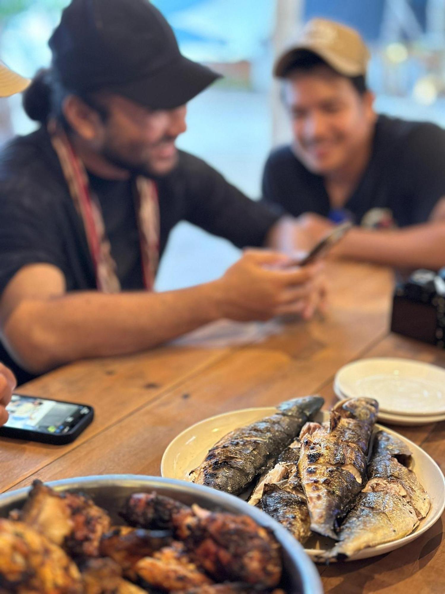 Juita Glamping Perhentian Island Hotell Kampung Kuala Besut Exteriör bild
