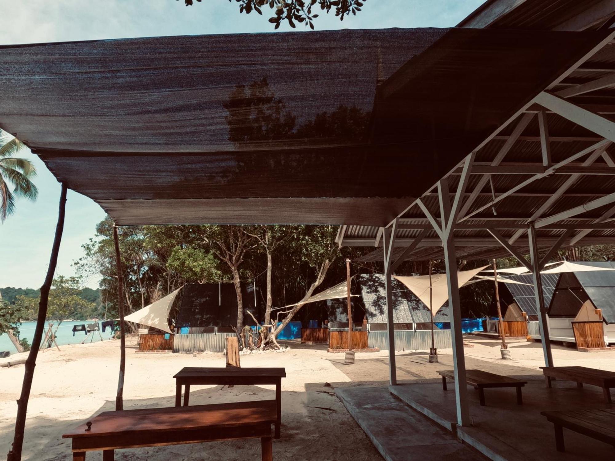 Juita Glamping Perhentian Island Hotell Kampung Kuala Besut Exteriör bild