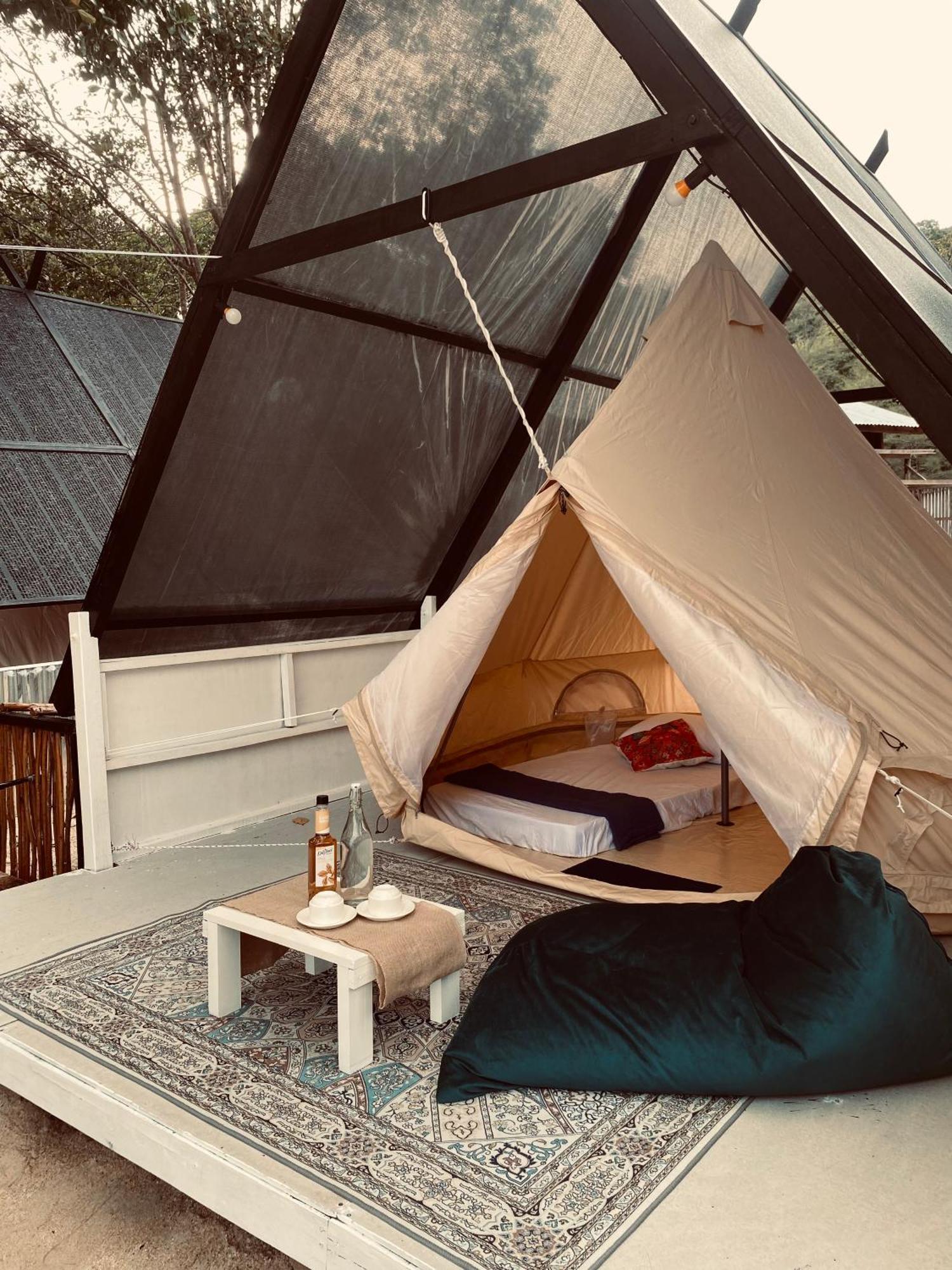 Juita Glamping Perhentian Island Hotell Kampung Kuala Besut Exteriör bild